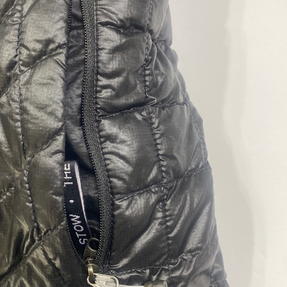 North face jacket - Picture 6 of 10